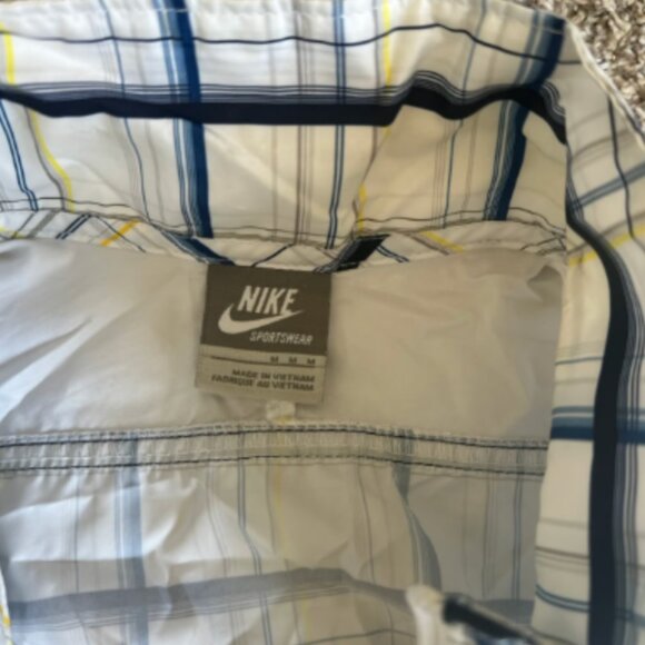 Nike Packable Garment Jacket - Picture 5 of 8